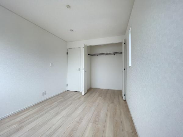 東郷町春木第261号棟