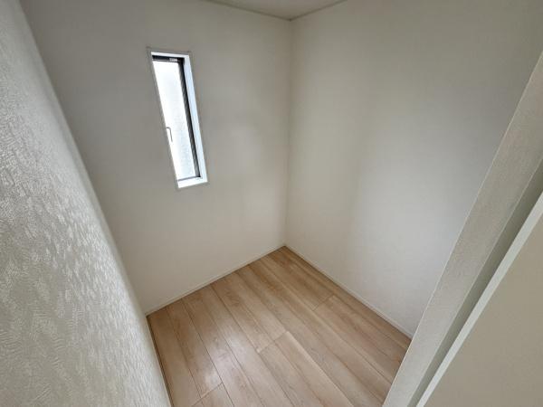 豊明市二村台第102号棟