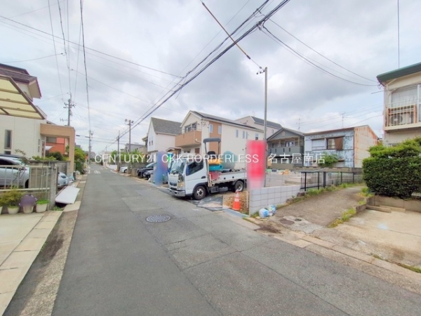 名古屋市瑞穂区中根町４丁目の新築一戸建