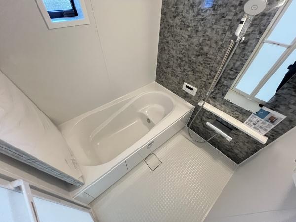 瑞穂区松月町336【2】2号棟(バス)