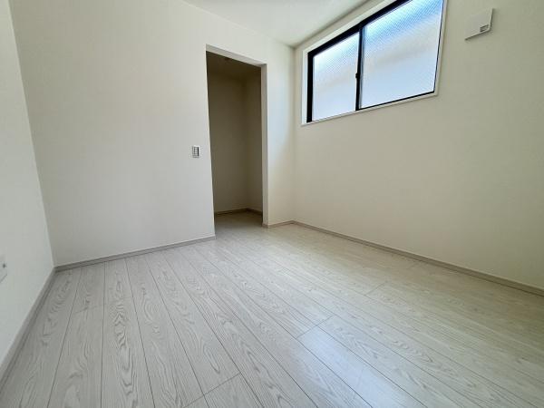 名古屋市瑞穂区中根町4期1号棟