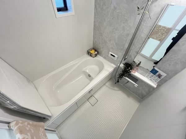 瑞穂区松月町336【2】1号棟(バス)