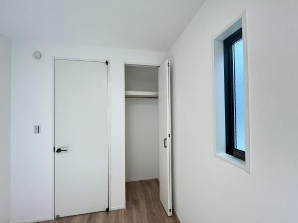 瑞穂区松月町336【2】1号棟(収納)