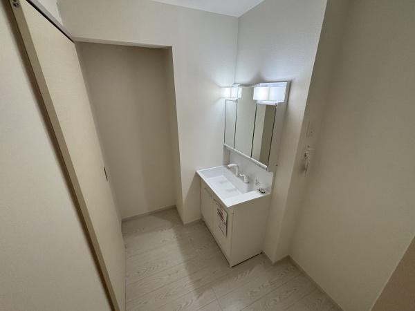 名古屋市瑞穂区中根町3期1号棟