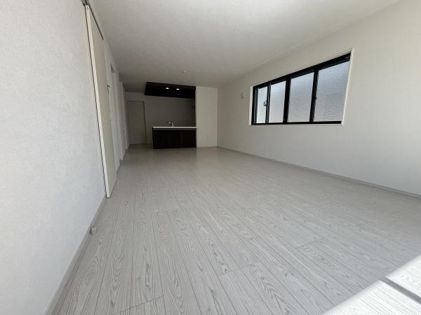 名古屋市瑞穂区中根町3期1号棟