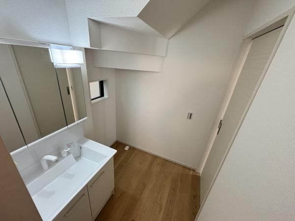 名古屋市緑区緑花台1期1号棟