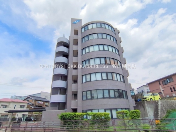 ユニーブル漆山