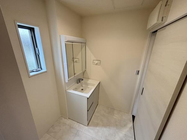 知立市新林町1号棟