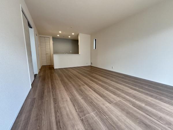 知立市新林町1号棟