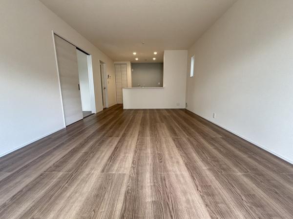 知立市新林町1号棟