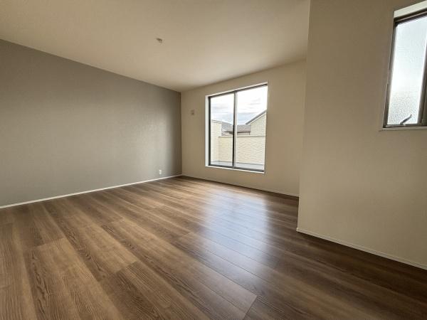 知立市新林町1号棟