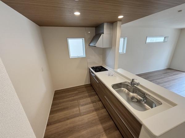 知立市新林町2号棟