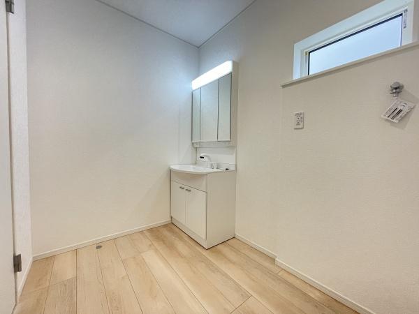 碧南市湖西町第13号棟