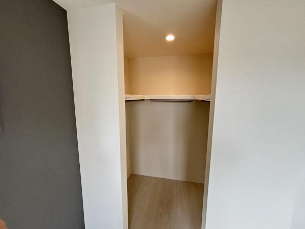 刈谷市野田町北菰神1号棟(収納)