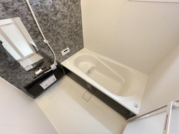 碧南市沢渡町3号棟