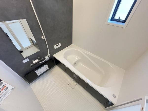 碧南市沢渡町1号棟