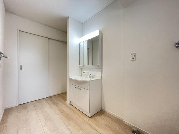 碧南市中山町第32号棟