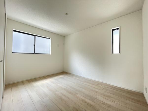 碧南市中山町第32号棟