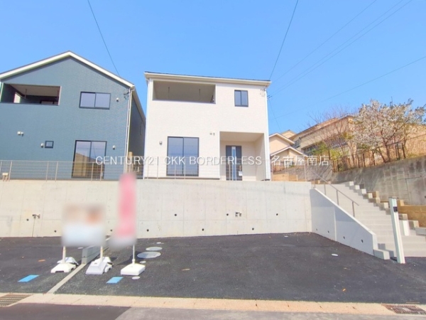 碧南市中山町１丁目の新築一戸建