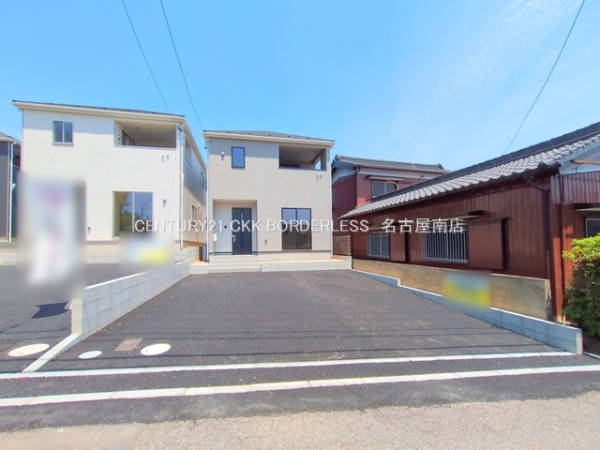 碧南市湖西町３丁目の新築一戸建
