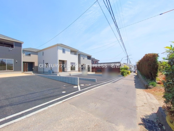 碧南市湖西町３丁目の新築一戸建