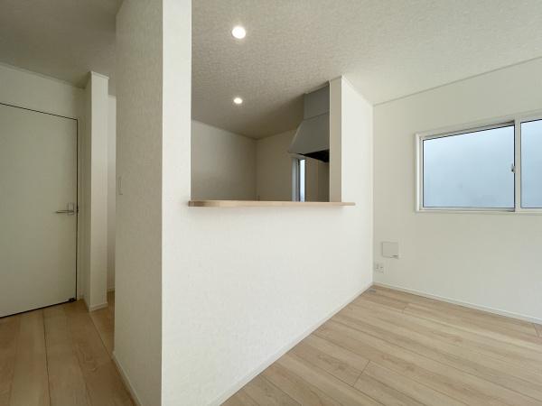 西尾市一色町味浜第107号棟