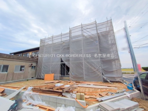 西尾市奥田町１丁目の新築一戸建