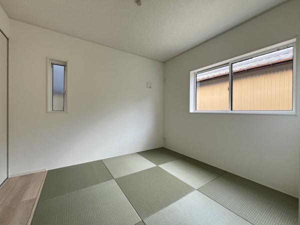 東郷町白鳥第82号棟