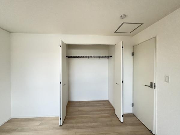 東郷町白鳥第82号棟