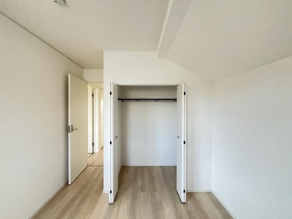 東郷町白鳥第82号棟