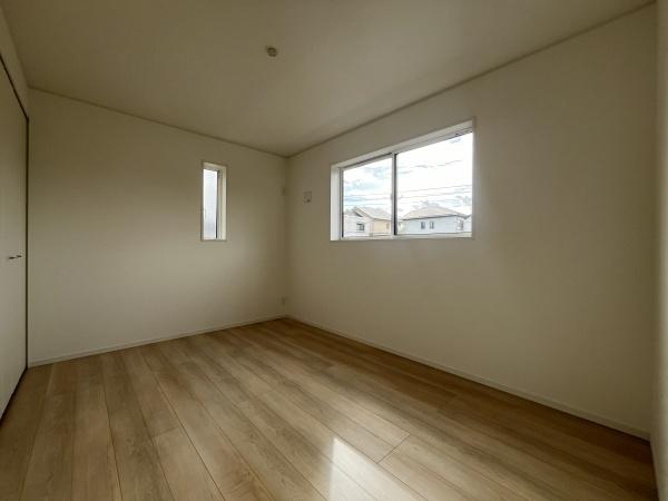 東郷町白鳥第82号棟