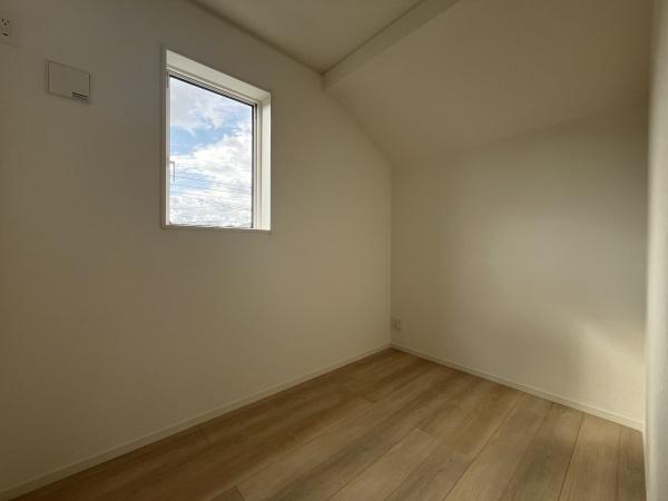 東郷町白鳥第82号棟