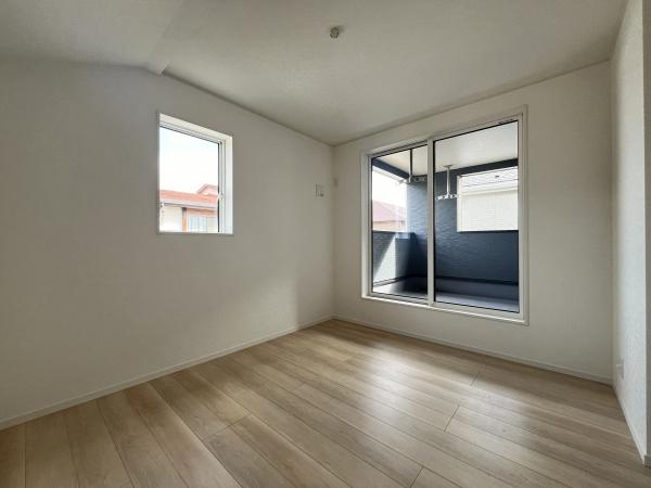 東郷町白鳥第81号棟