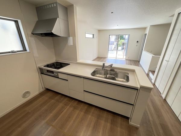 知多市にしの台4丁目2号棟