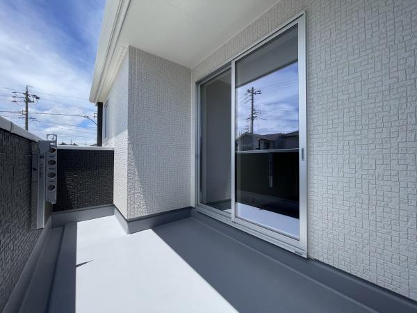 知多市にしの台4丁目1号棟