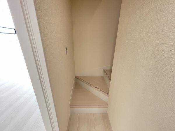 知多市にしの台4丁目3号棟