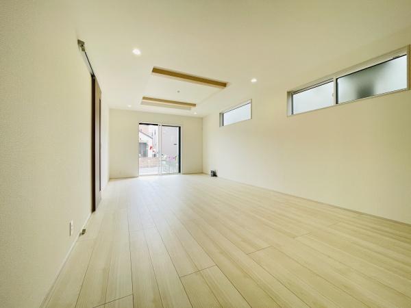 知多市つつじが丘3丁目1号棟
