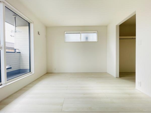 知多市つつじが丘3丁目1号棟
