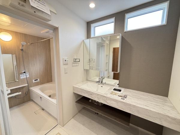 みよし市天王台1号棟