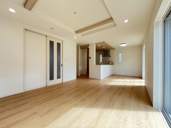 豊田市平山町1丁目2号棟