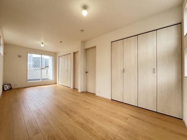 豊田市平山町1丁目2号棟