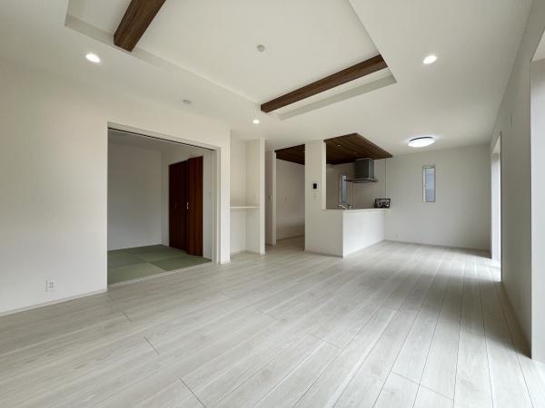 豊田市平山町1丁目1号棟