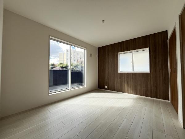 豊田市平山町1丁目1号棟