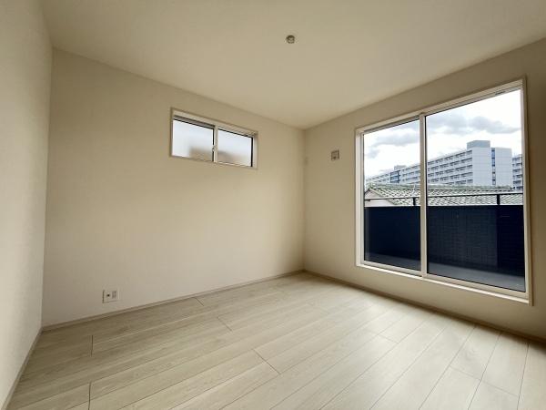 豊田市平山町1丁目1号棟