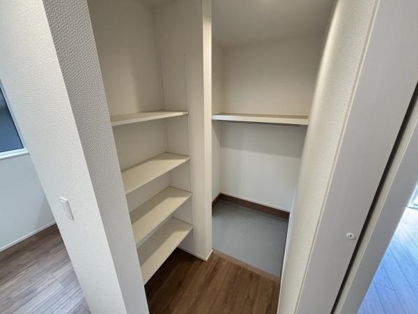 日進市岩崎町元井ゲ1号棟
