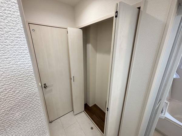 日進市岩崎町元井ゲ1号棟