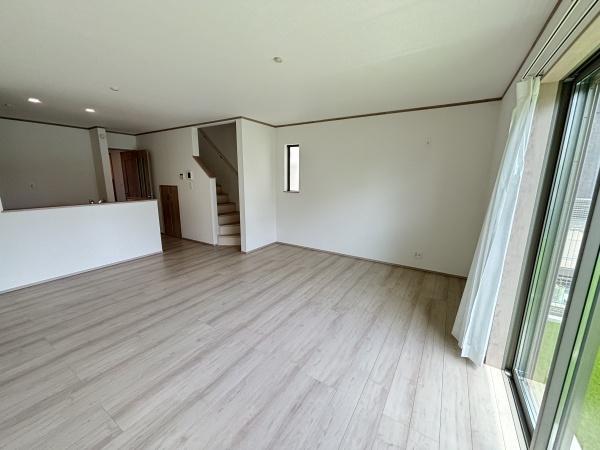 みよし市三好町西ノ木戸2号棟