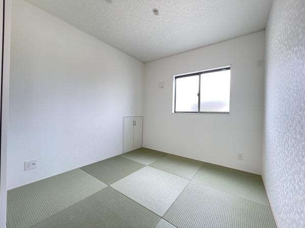 碧南市東浦町第43号棟
