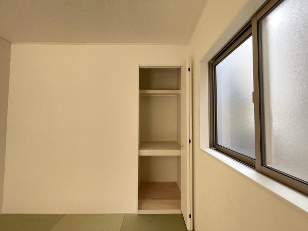碧南市東浦町第42号棟