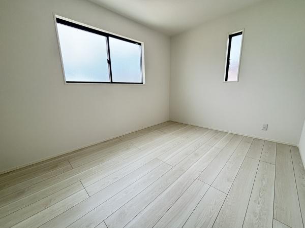 緑区藤塚11002②1号棟　新築分譲住宅　全2棟